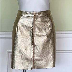 Charlotte Gold faux leather mini skirt sz L